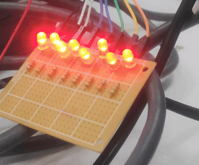 8 LEDs on PCB making a light pattern